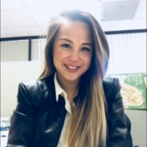 Meet your Posher, Elyse